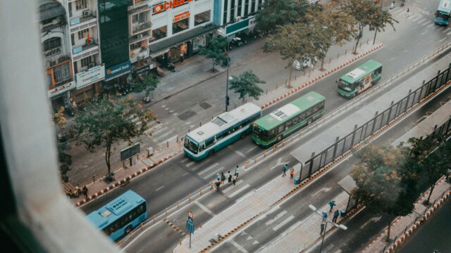 buses in Vietnam